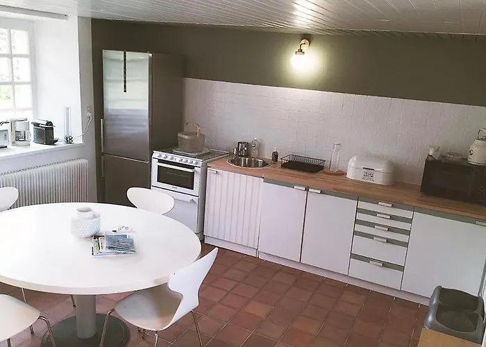 Vakantiehuis Near Nantes House In Vineyards With Pool Vertou